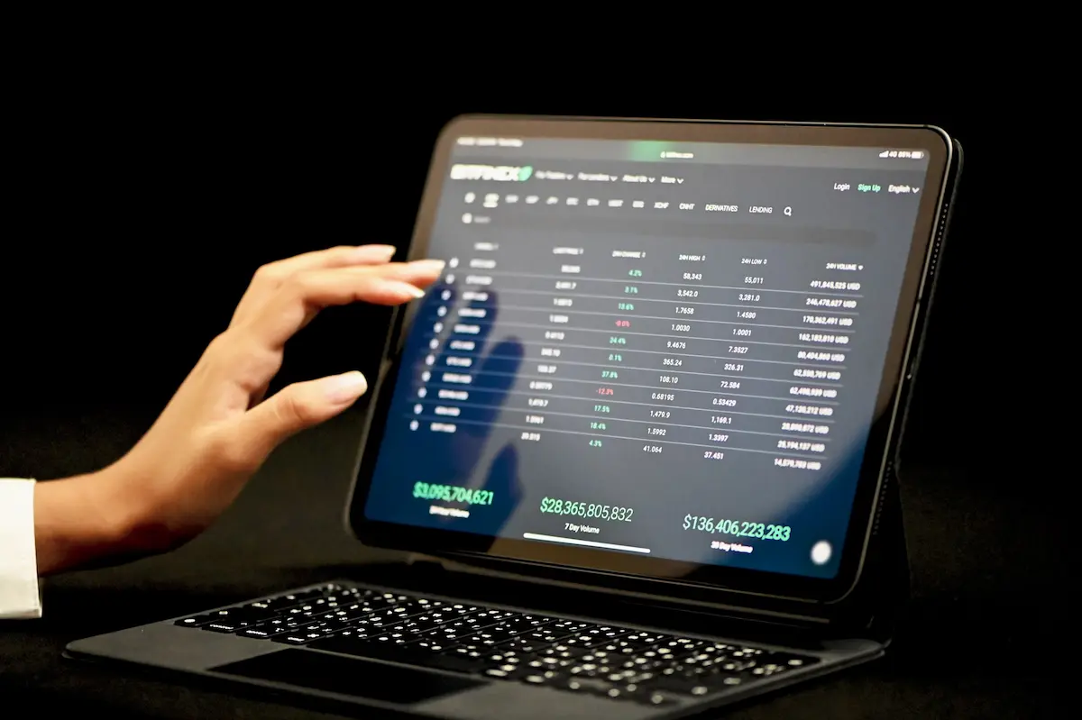 Como acelerar o processo de fechamento financeiro mensal