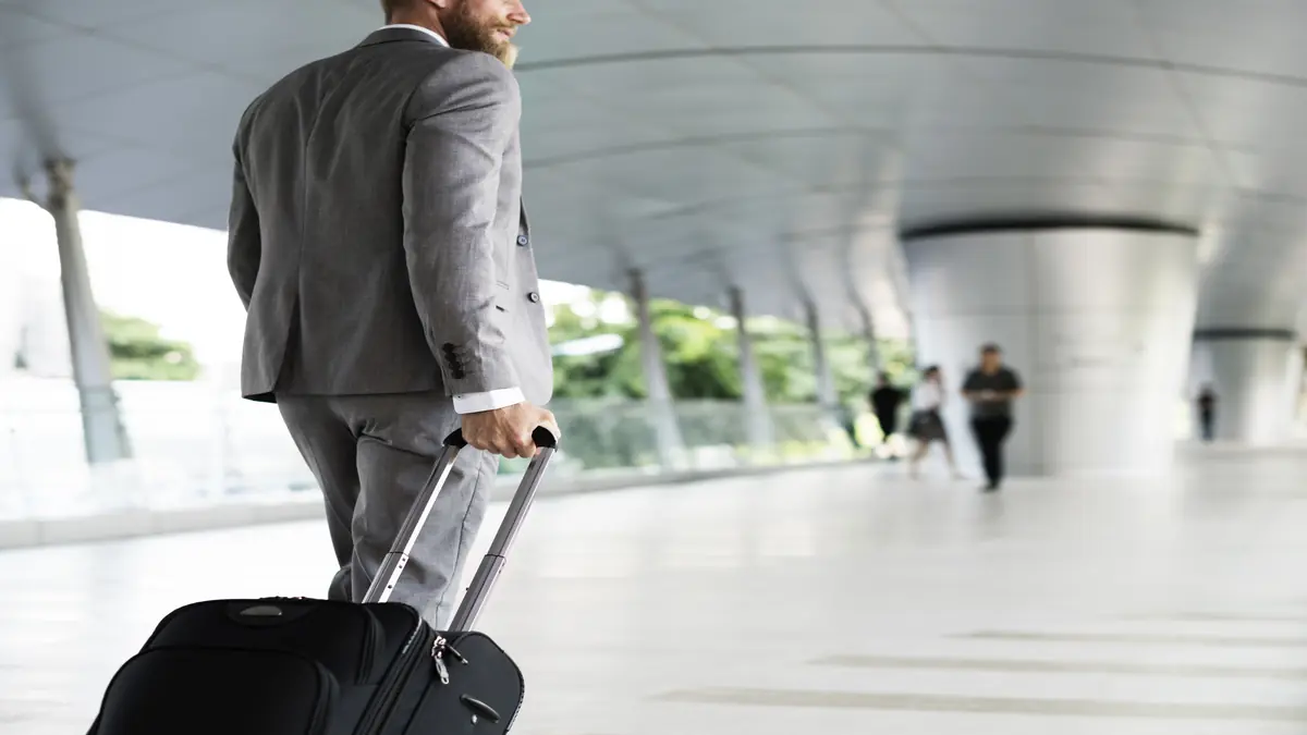 Como economizar em suas viagens de negócios