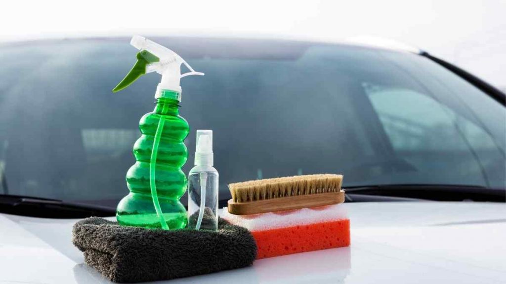 Limpeza automotiva Quais os acessórios ideais para deixar seu veículo brilhando