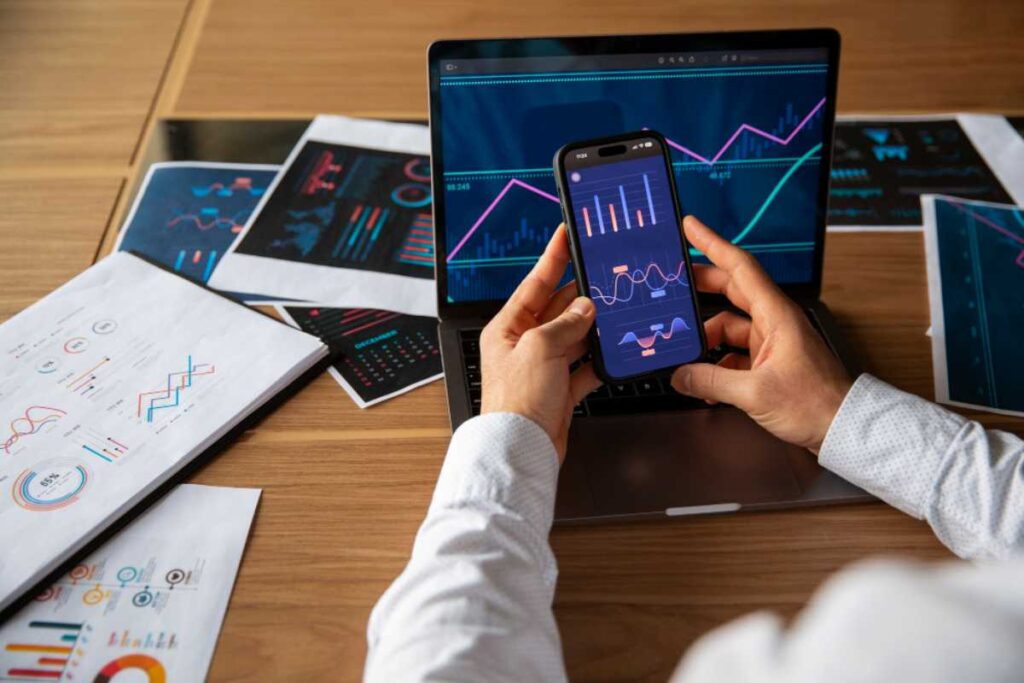 Economia digital: como tecnologias moldam o futuro Economia digital: como tecnologias moldam o futuro